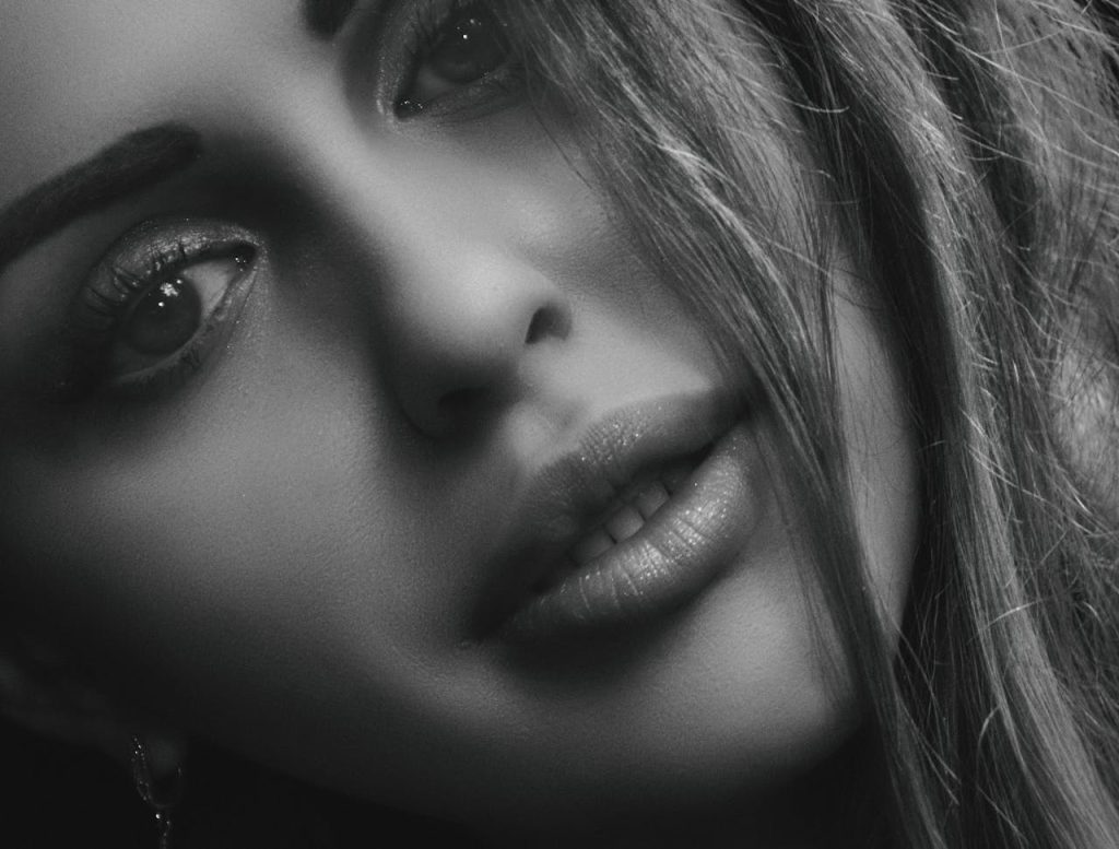 zipwp-image-1254525 Closeup Photo of Woman's Face